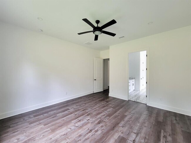 Building Photo - 18219 Polo Meadow Dr