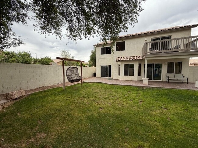 Building Photo - 902 S Surfside Dr