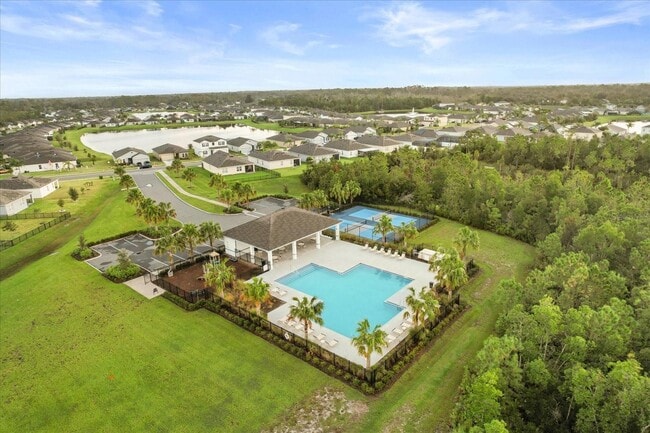 Building Photo - 2814 Blue Shrs Wy