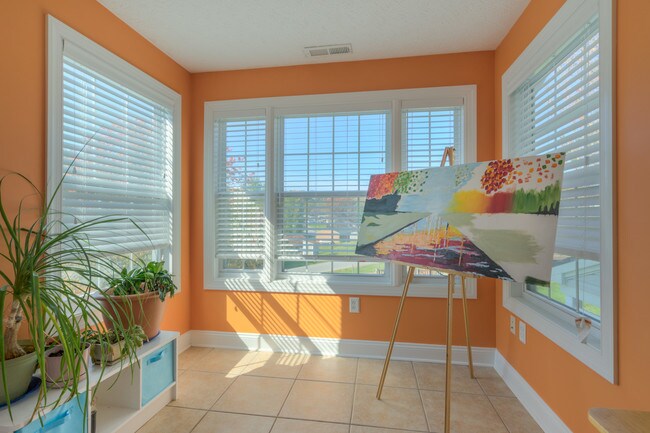 Building Photo - 360 Huff Heritage Ln