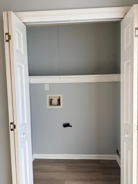 Building Photo - 24 Duiguid Dr