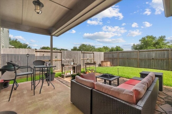 Building Photo - 2875 Torano Cir