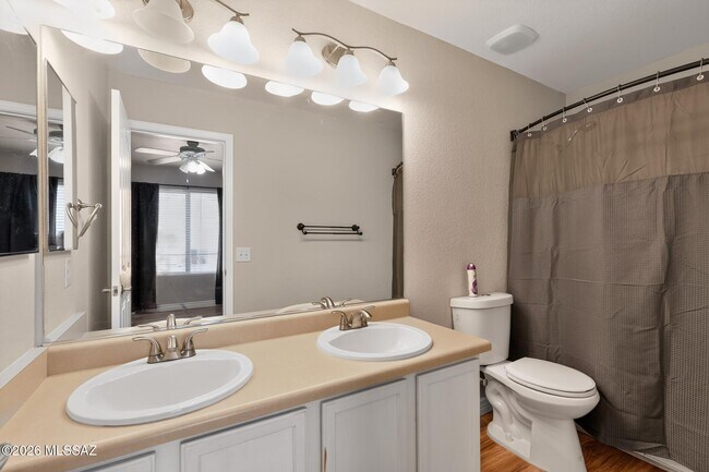 Building Photo - 1337 W Camino Mesa Sonorense