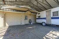 Building Photo - EDD1411