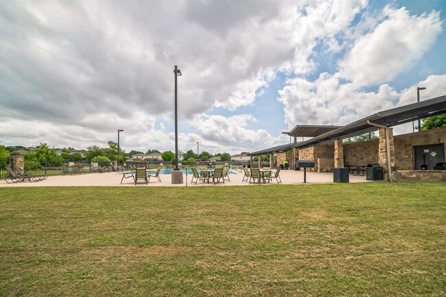 Building Photo - 10420 Steinbeck Dr