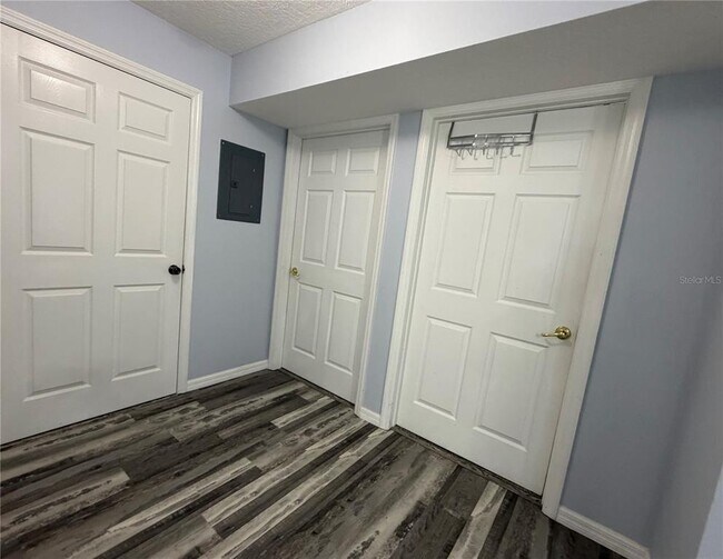 Building Photo - 8804 Grand Palms Cir