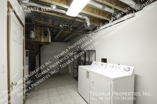 Building Photo - 5945 S Zante Way