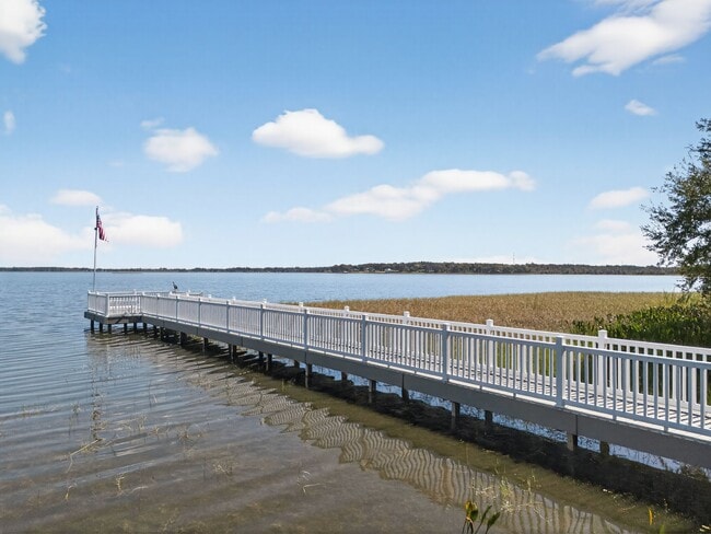 Building Photo - 1208 Lee St