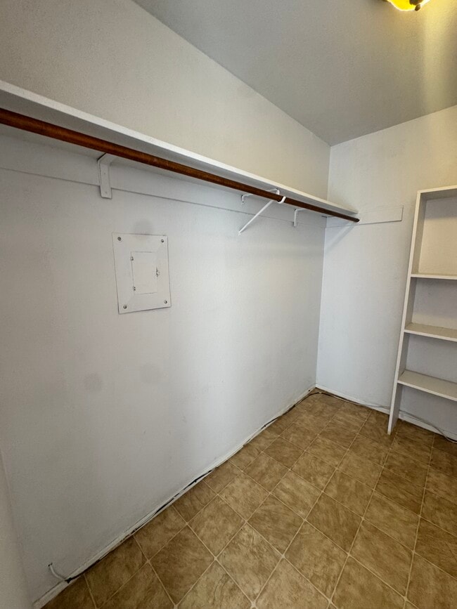 Building Photo - 1358 Noe St