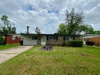 Building Photo - 5319 Carnation St