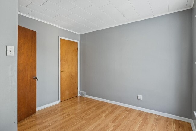 Building Photo - 213 Fletcher Ave