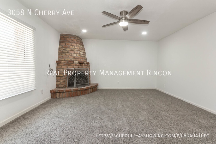 Building Photo - 3058 N Cherry Ave