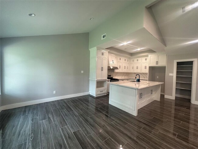 Building Photo - 9823 Sagebud Ln