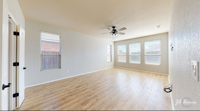 Building Photo - 6703 Colony Rd