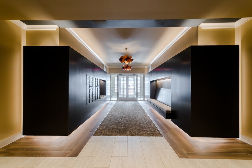 The Club at Waters Edge (Luxury Apartments) 1000 Runabout Ln Webster