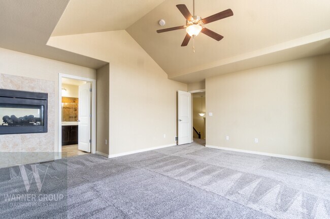 Building Photo - 10652 Abrams Dr