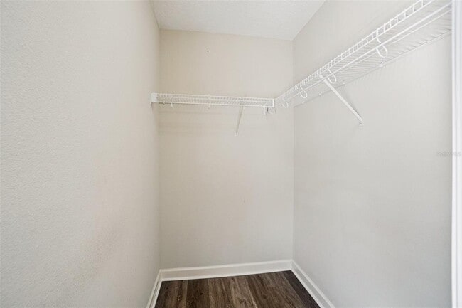 Building Photo - 502 S Albany Ave