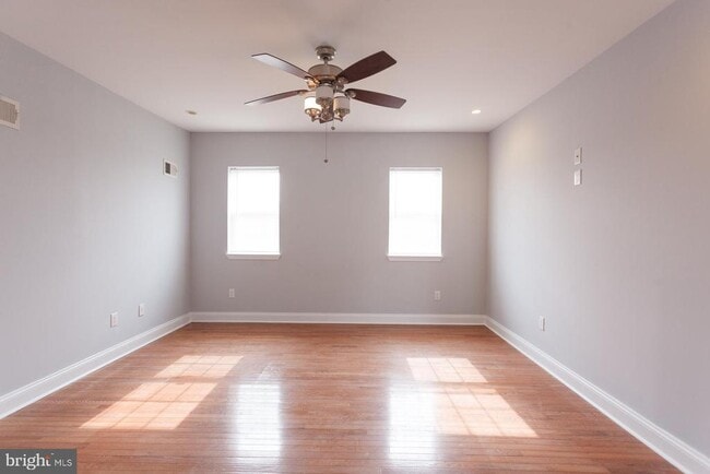 Building Photo - 1022 S Colorado St