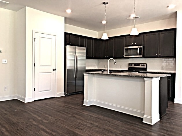 Building Photo - 13021 Wishsong Ct