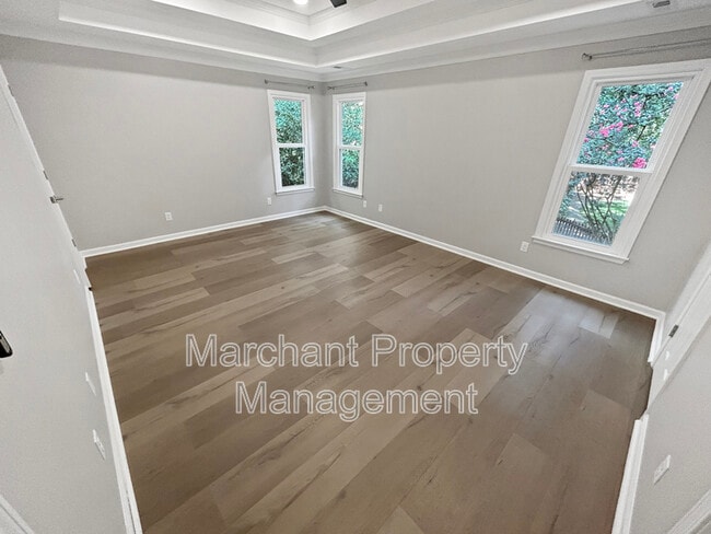 Building Photo - 7 Waxwing Ct