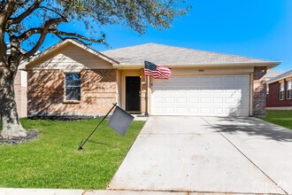 Building Photo - 4908 Parkrise Dr