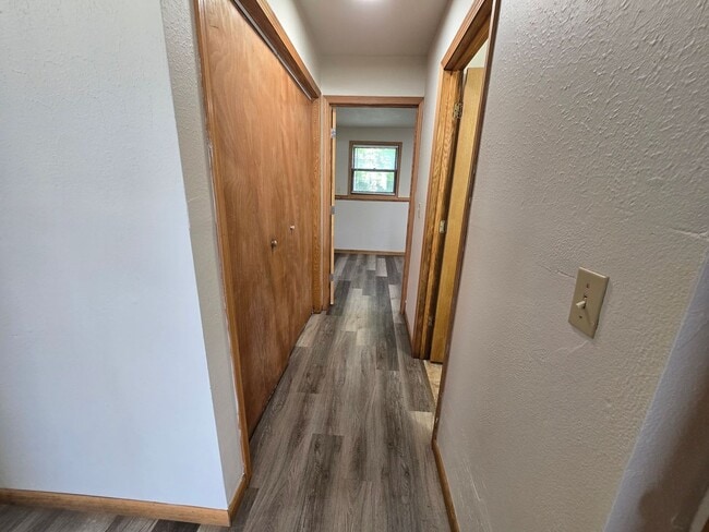 Building Photo - 2098 Imperial Ln