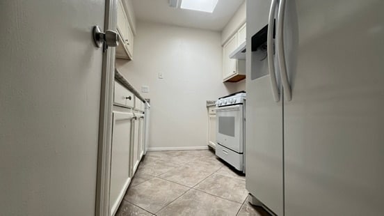 Building Photo - 6423 Dona Linda Pl NW
