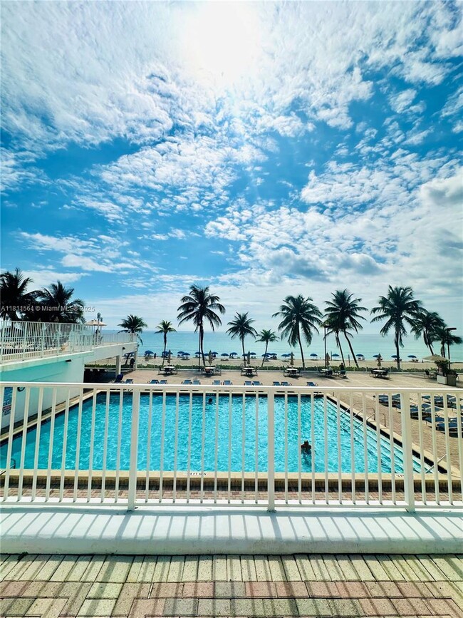 Building Photo - 2401 S Ocean Dr