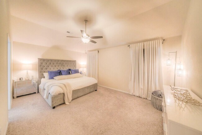 Building Photo - 2311 Bright Sunrise Trl