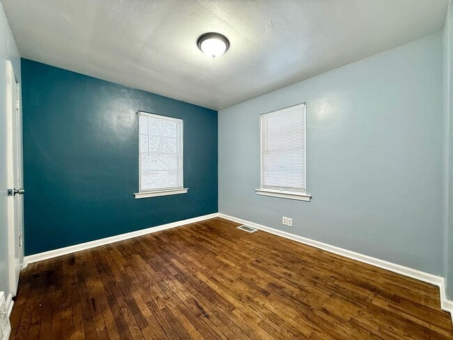 Building Photo - Three Bedroom Home in Muskegon