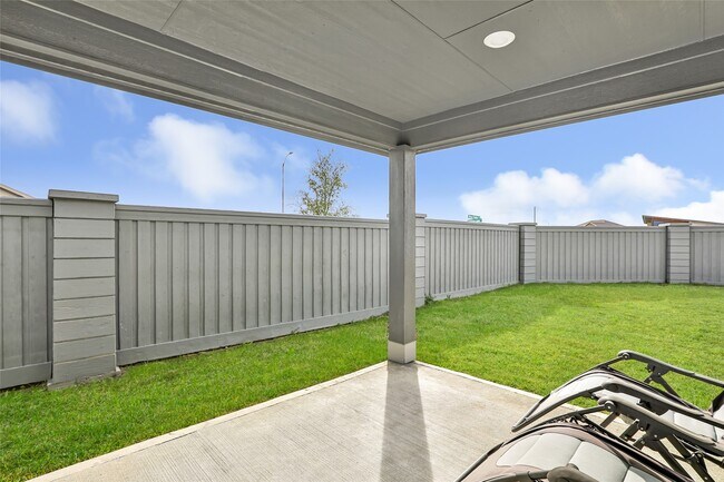 Building Photo - 18903 Austin Ridge Dr