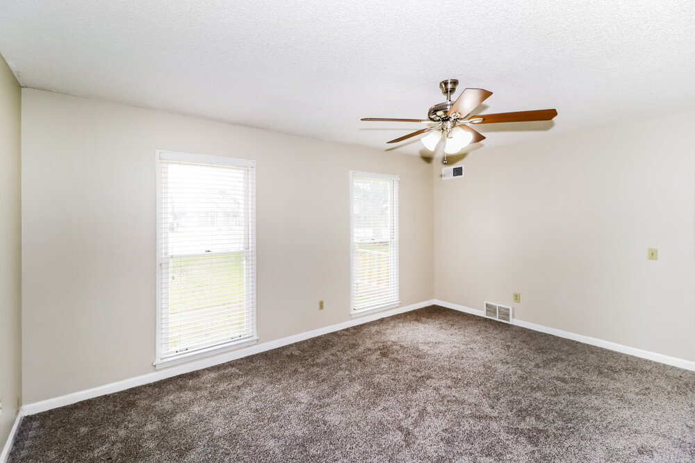 Building Photo - 4055 Delgate Cove