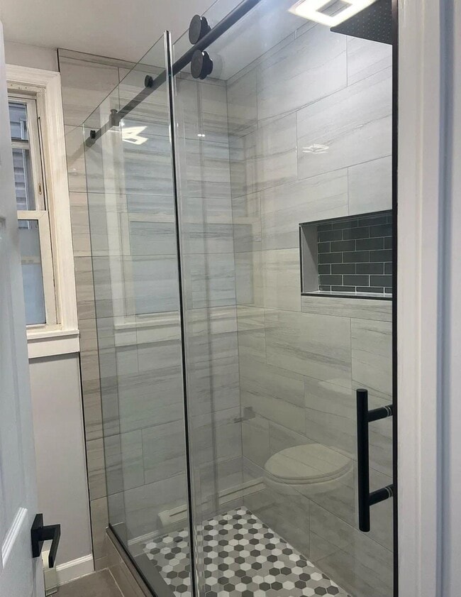 Building Photo - 40 Condict St