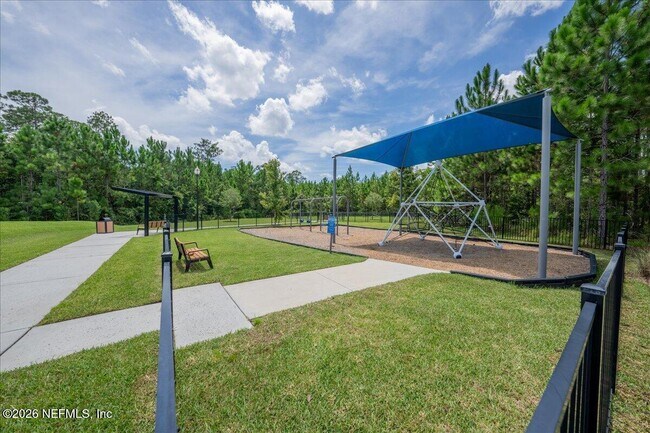 Building Photo - 10300 Silverbrook Trl