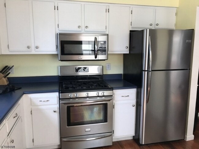 Building Photo - 41 Rhea Run