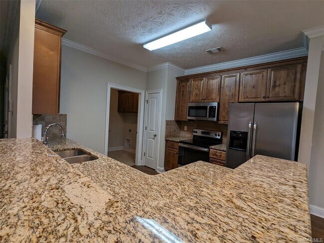 Building Photo - 1412 Prairie Oak Dr