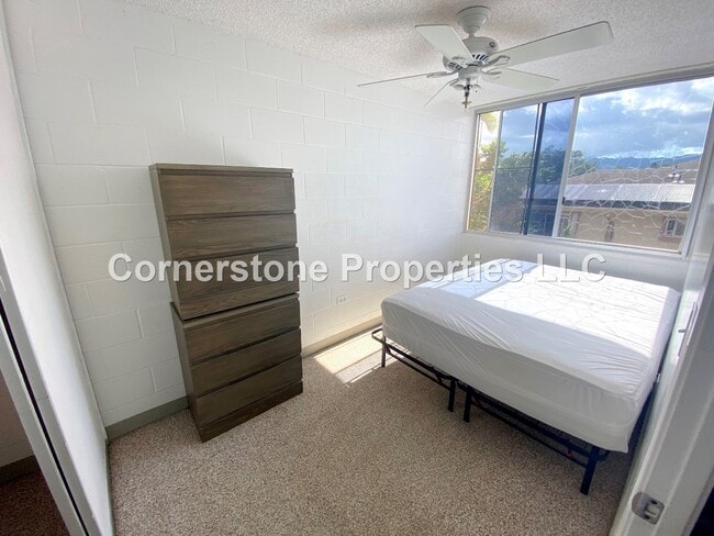 Building Photo - 329 California Ave