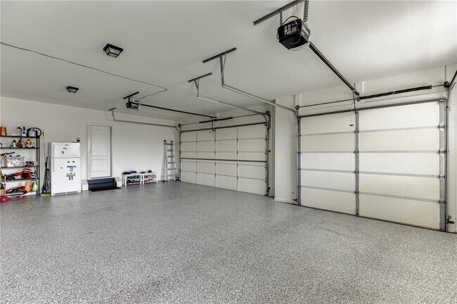 Building Photo - 4612 Grandview Pkwy