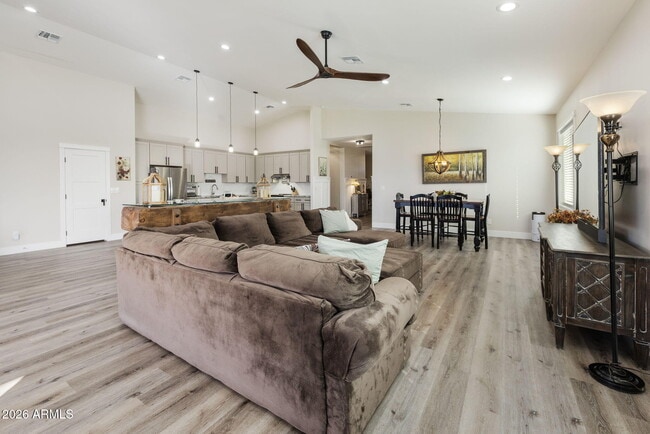 Building Photo - 3912 S Kyrene Rd