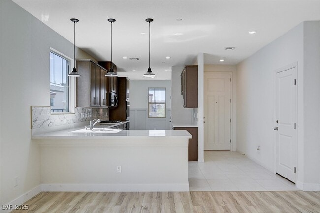 Building Photo - 12470 Madison Pk Pl