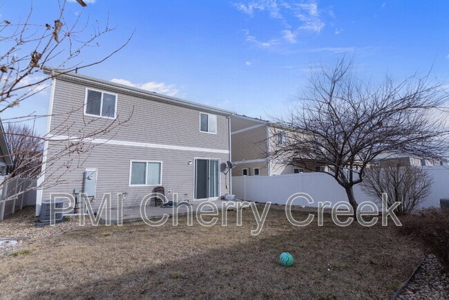 Building Photo - 5555 Kirk St