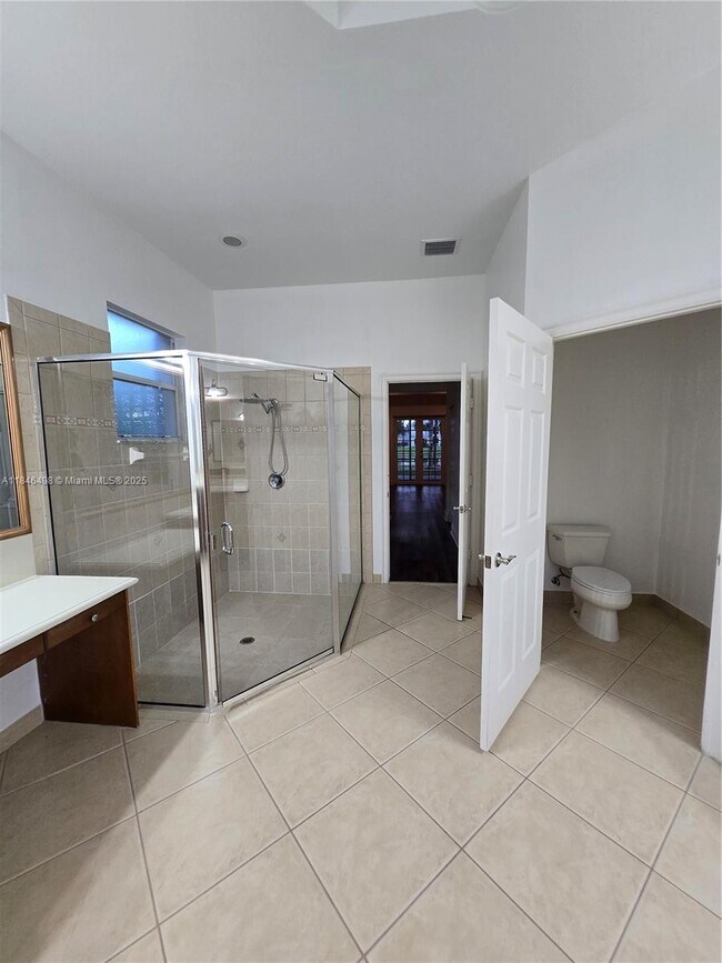 Building Photo - 15088 SW 34th St
