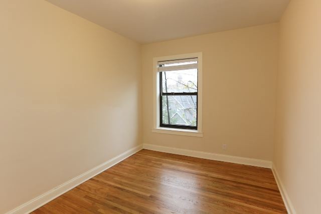 Building Photo - 4036 S Ashland Ave