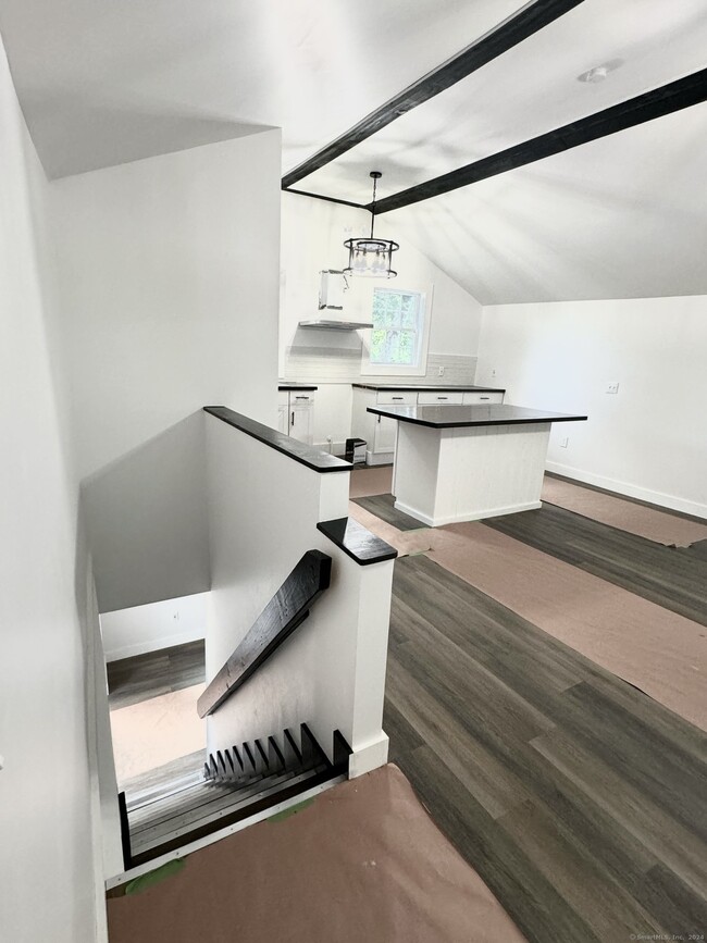 Building Photo - 22 Hemlock Trail