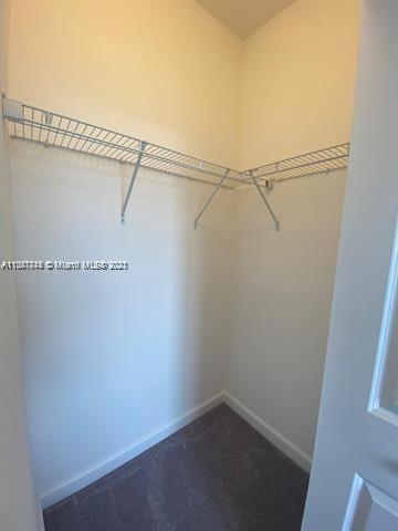 Building Photo - 575 NE 208th Terrace