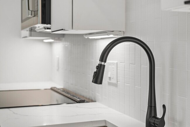 Building Photo - 24-28 Mt Pleasant St