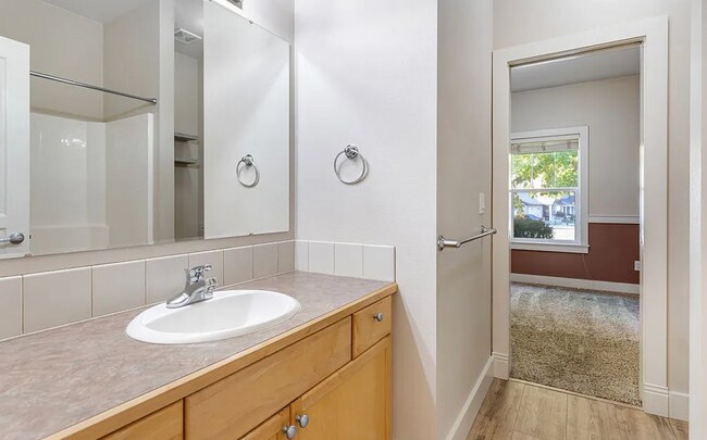 Building Photo - Charming 3 Bedroom Home in Eagle – Minutes to Eagle Bike Park