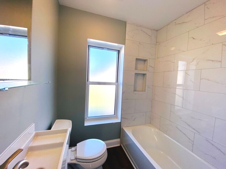 Full bathroom on 2nd floor - 115 Susquehanna Ave