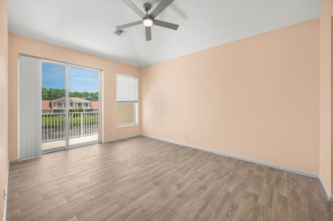 Building Photo - 9312 World Cup Way