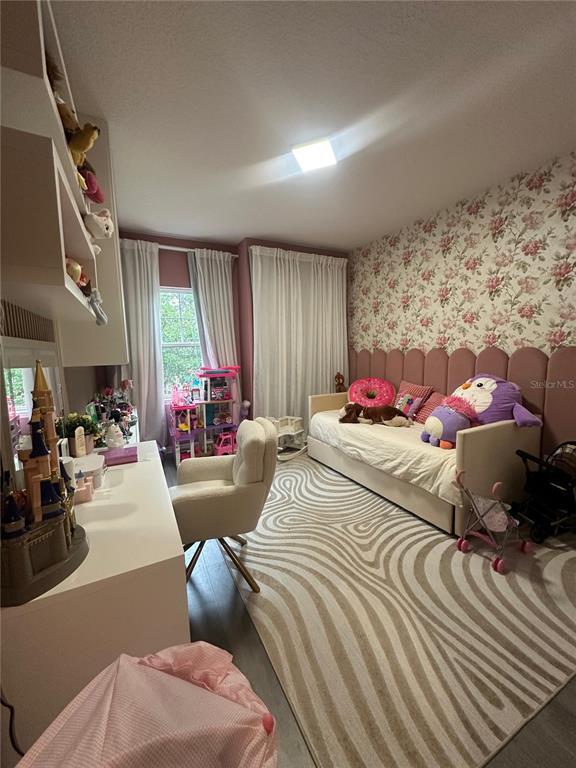 Building Photo - 15542 Gwinnett Dr